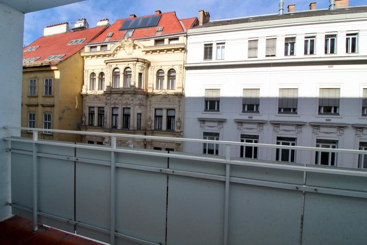 Balcony Apartment - Next To Opera Vídeň Exteriér fotografie